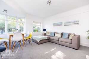 Photo 15- click for photo gallery